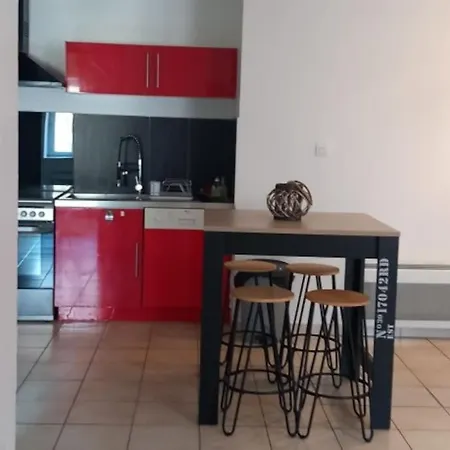 New-coeur Bastide-clim-central-moderne Apartment